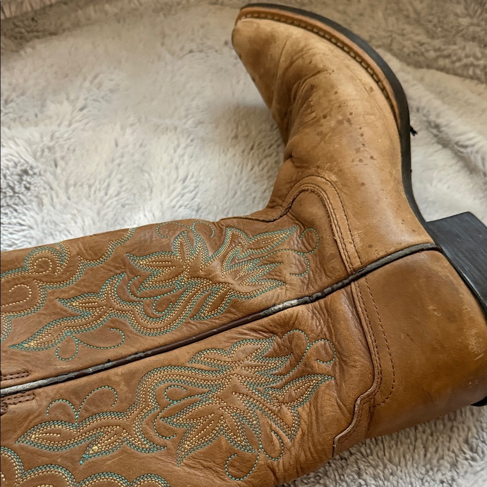 Brown Artiat Western Cowboy Boots - Picture 9 of 12